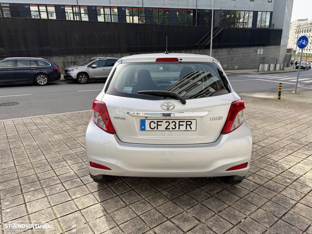 Toyota Yaris 1.33 VVT-i - 5