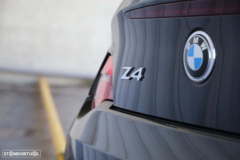 BMW Z4 3.0si - 10