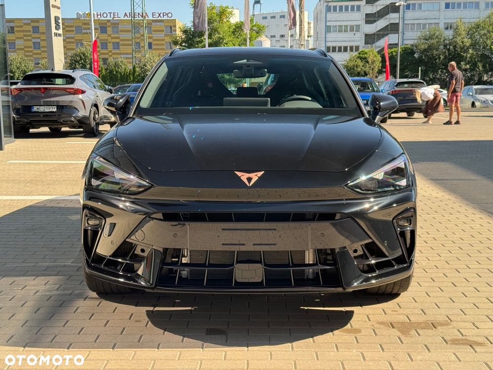 Cupra Leon Sportstourer 2.0 TSI 4Drive VZ DSG - 3