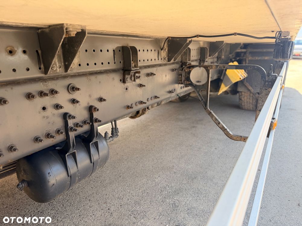 Volvo FM 330/ACC/ Euro6 /CHŁODNIA / DŁUGOŚĆ 12M /24 EURO PALET/ - 17