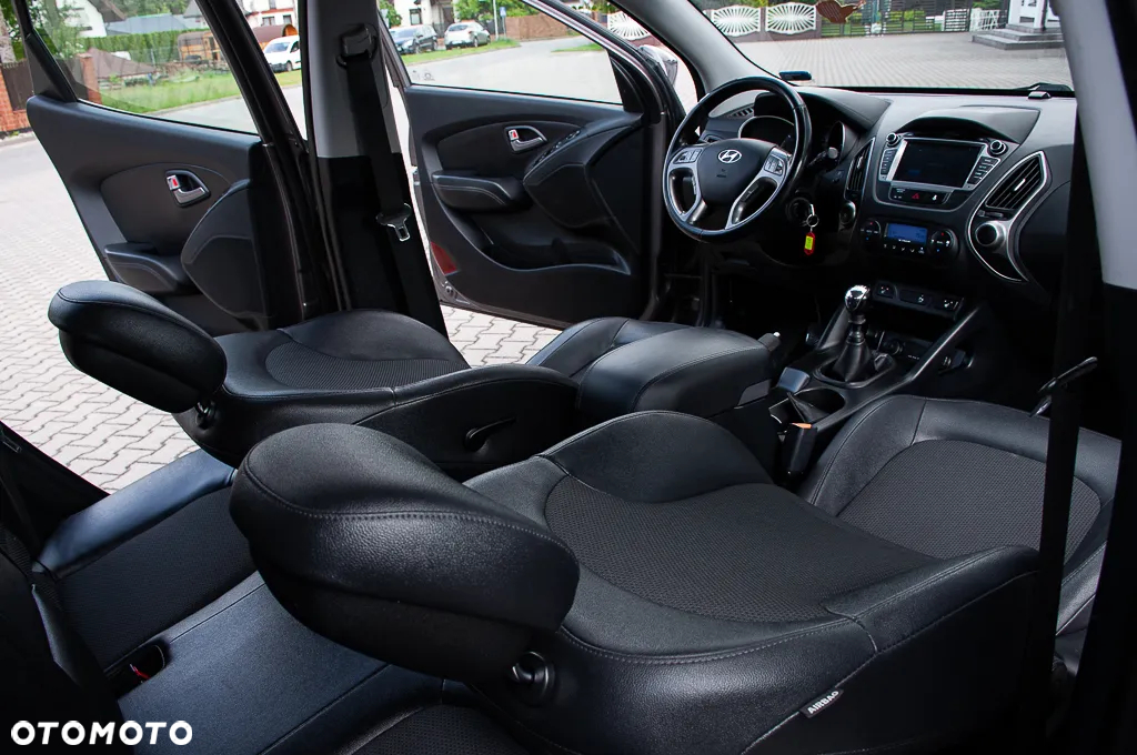 Hyundai ix35 1.7 CRDi 2WD blue Comfort - 6