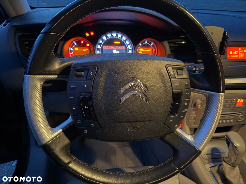 Citroën C5 2.2 HDi Exclusive - 20