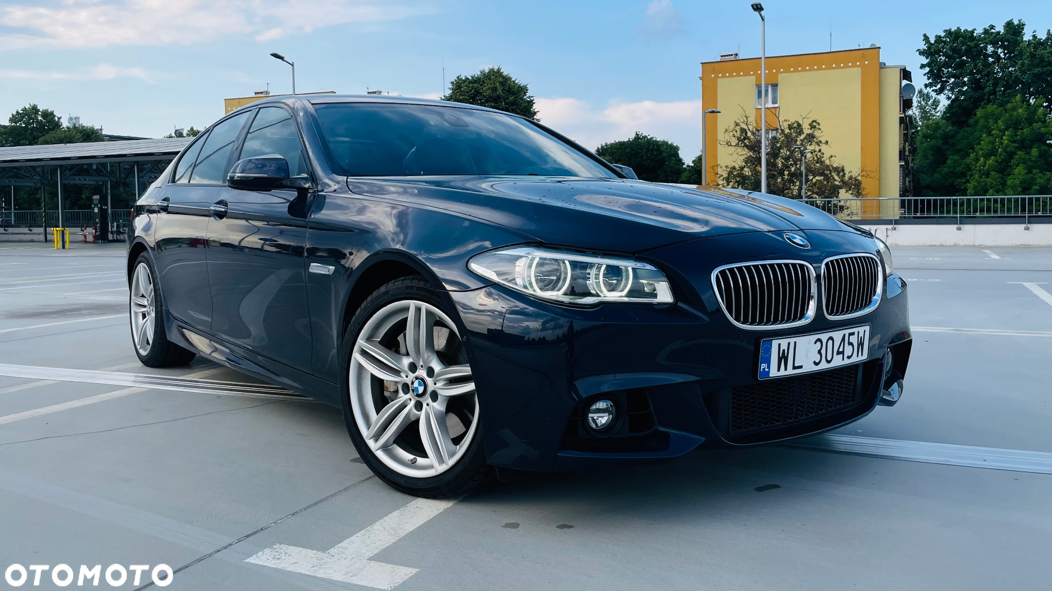 BMW Seria 5 550i xDrive Luxury Line - 4