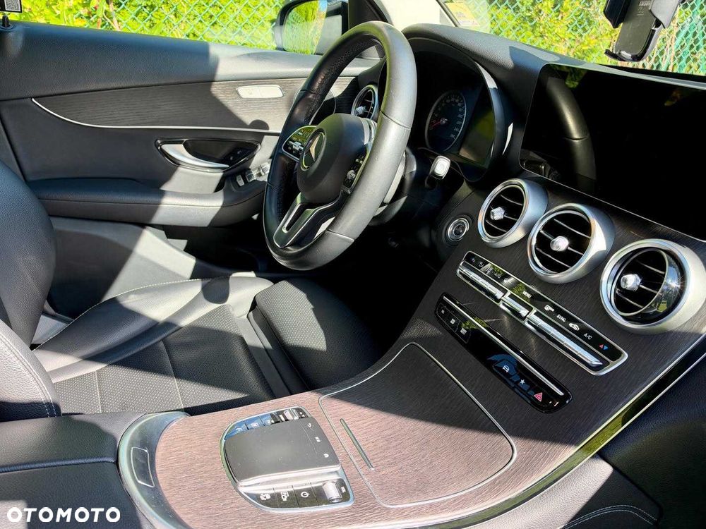 Mercedes-Benz GLC - 2