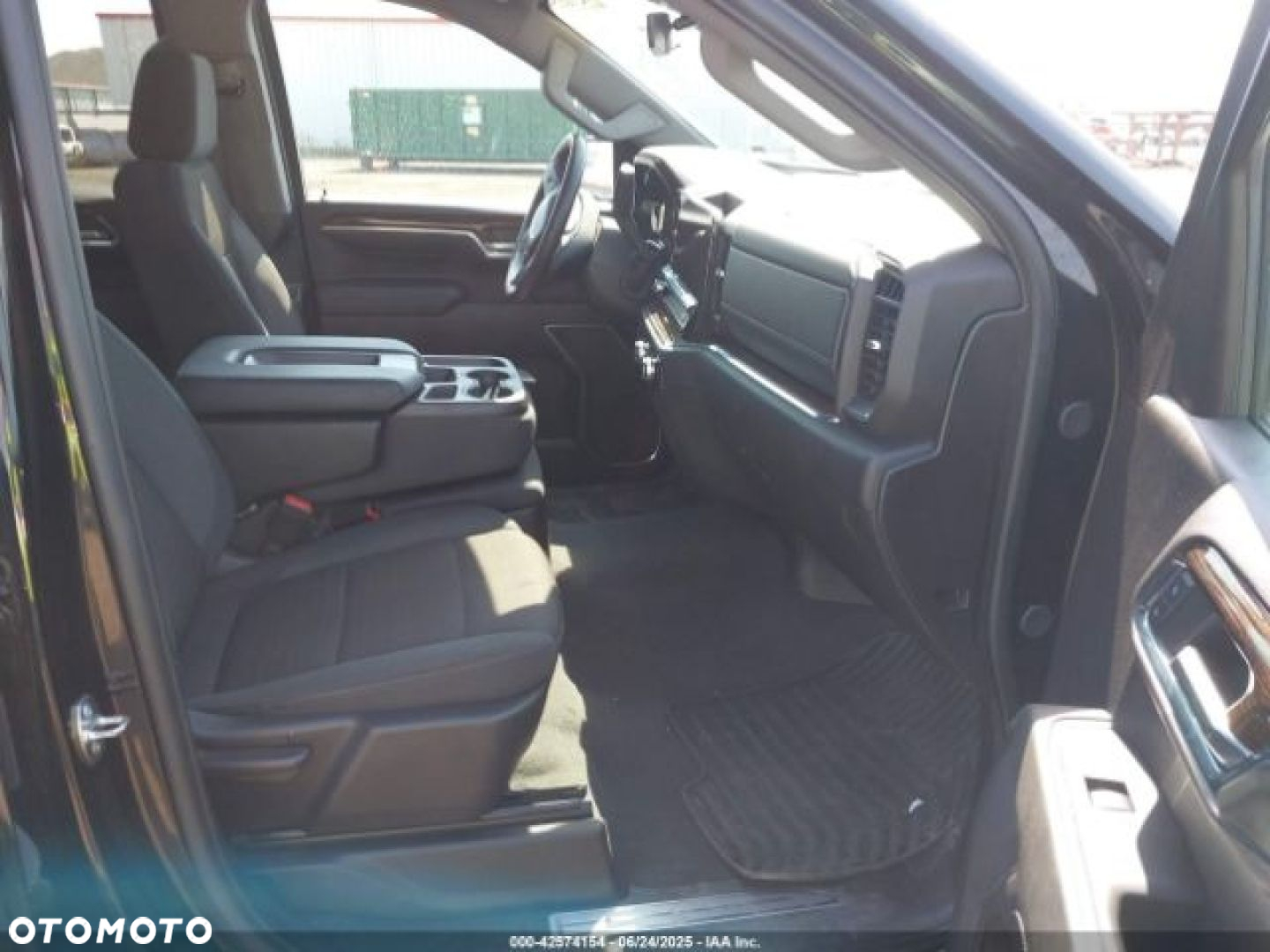 GMC Sierra - 9
