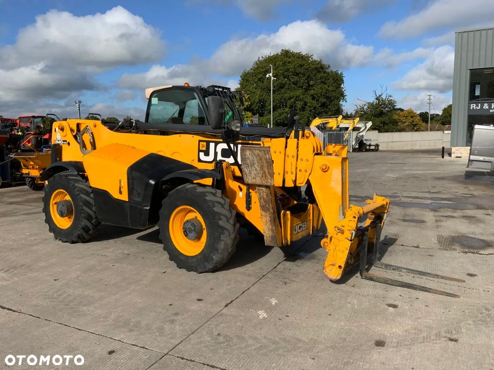 JCB 540-170 , ŁADOWARKA TELESKOPOWA , 2014 , 17 metrów - 10