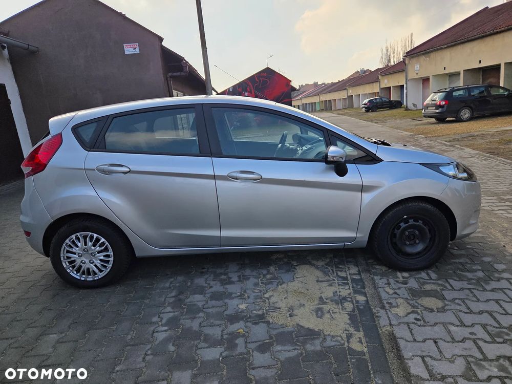 Ford Fiesta 1.25 Titanium EU6 - 6