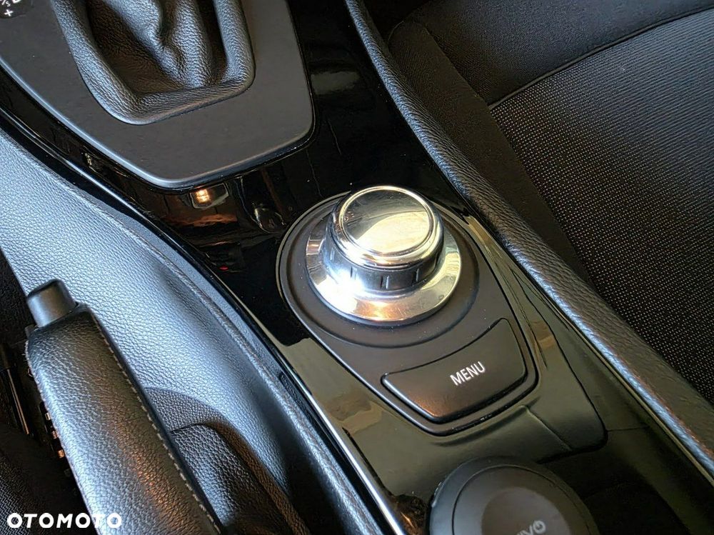 BMW Seria 3 - 22