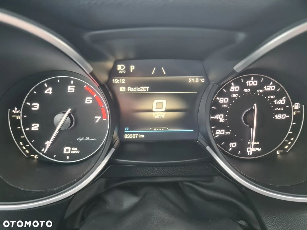 Alfa Romeo Stelvio 2.0 Turbo 16V AT8-Q4 Veloce - 20