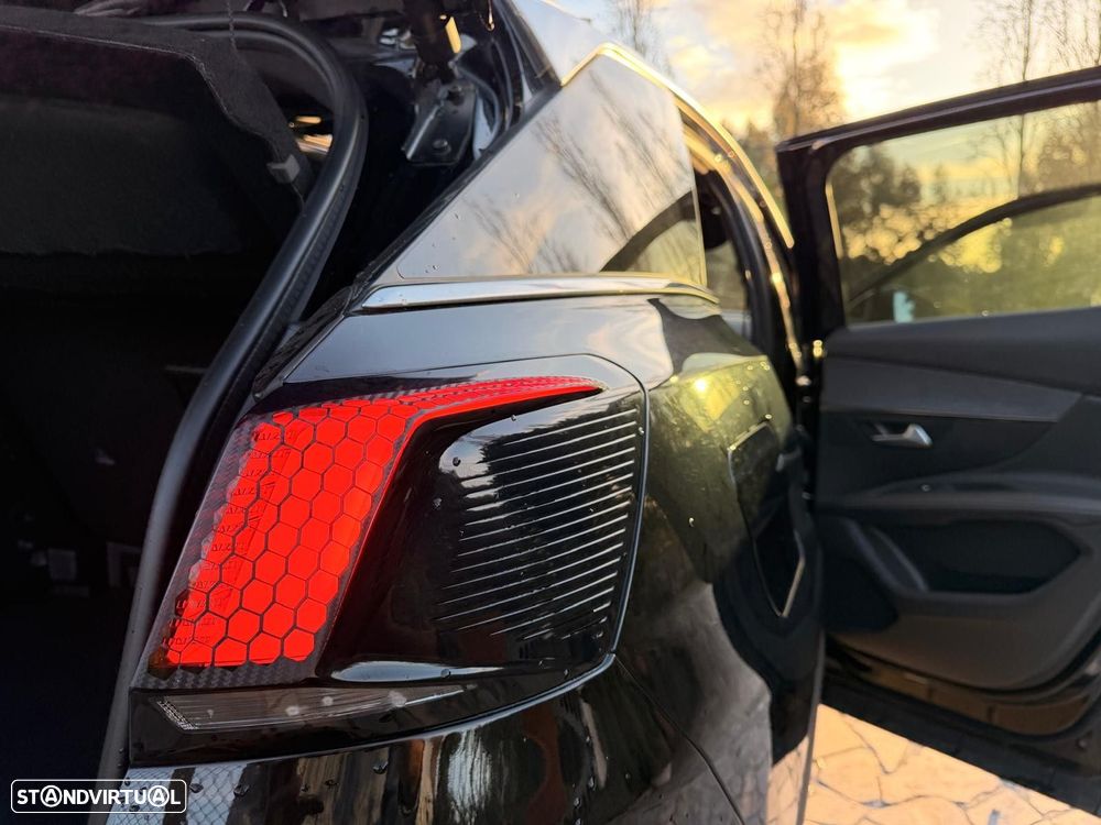 Peugeot 3008 1.2 PureTech GT Line - 42