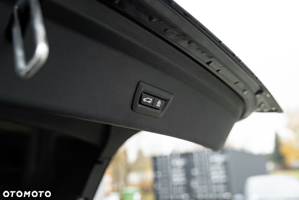 BMW 3GT 320d Sport-Aut - 16