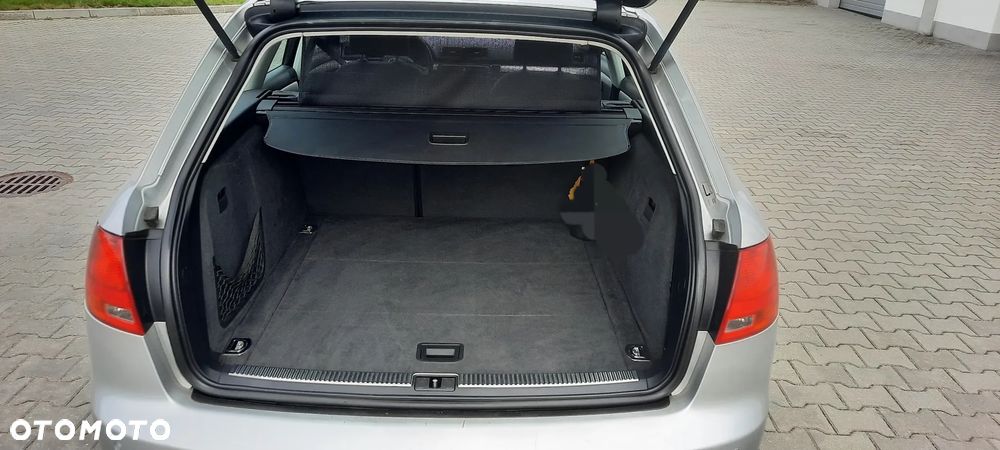 Audi A4 Avant 2.0 TDI - 12