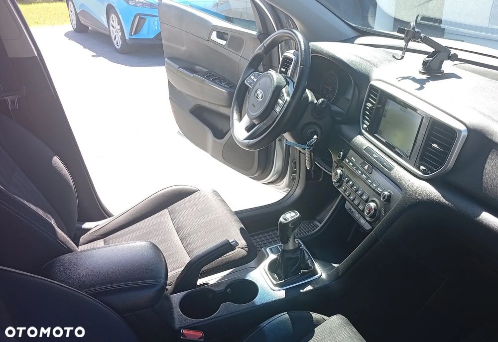 Kia Sportage 1.6 GDI 2WD DREAM-TEAM EDITION - 14
