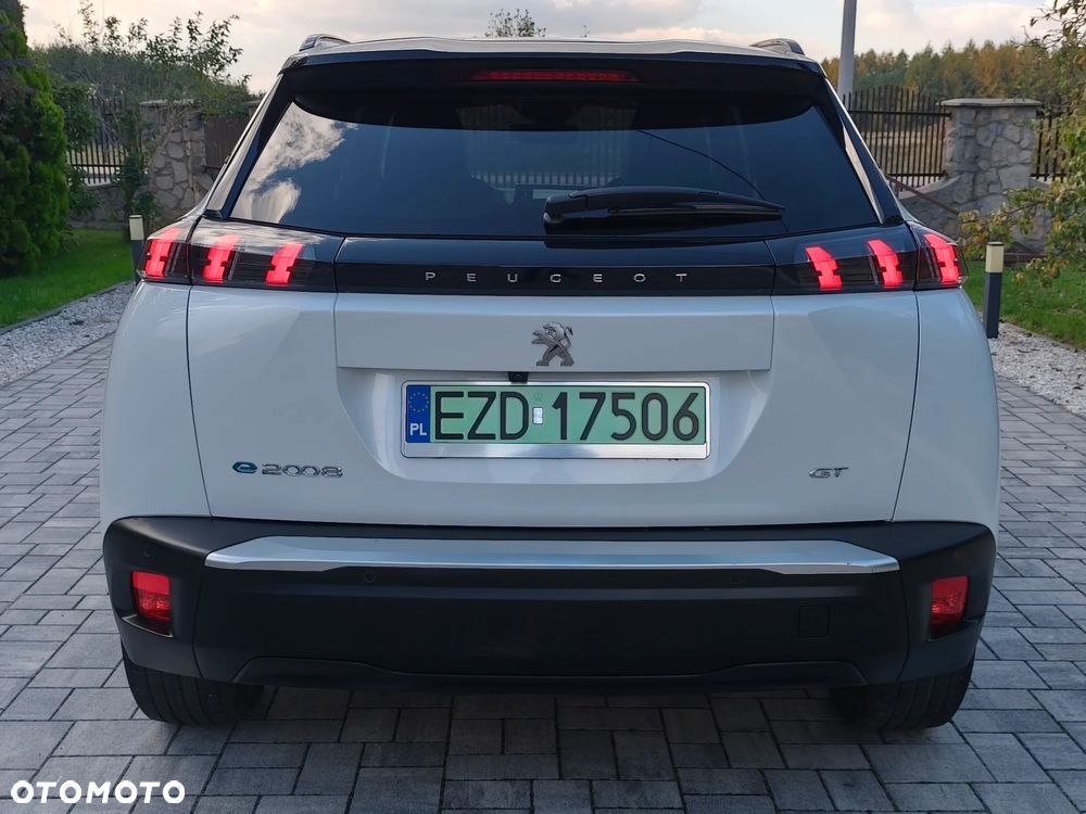 Peugeot 2008 - 12