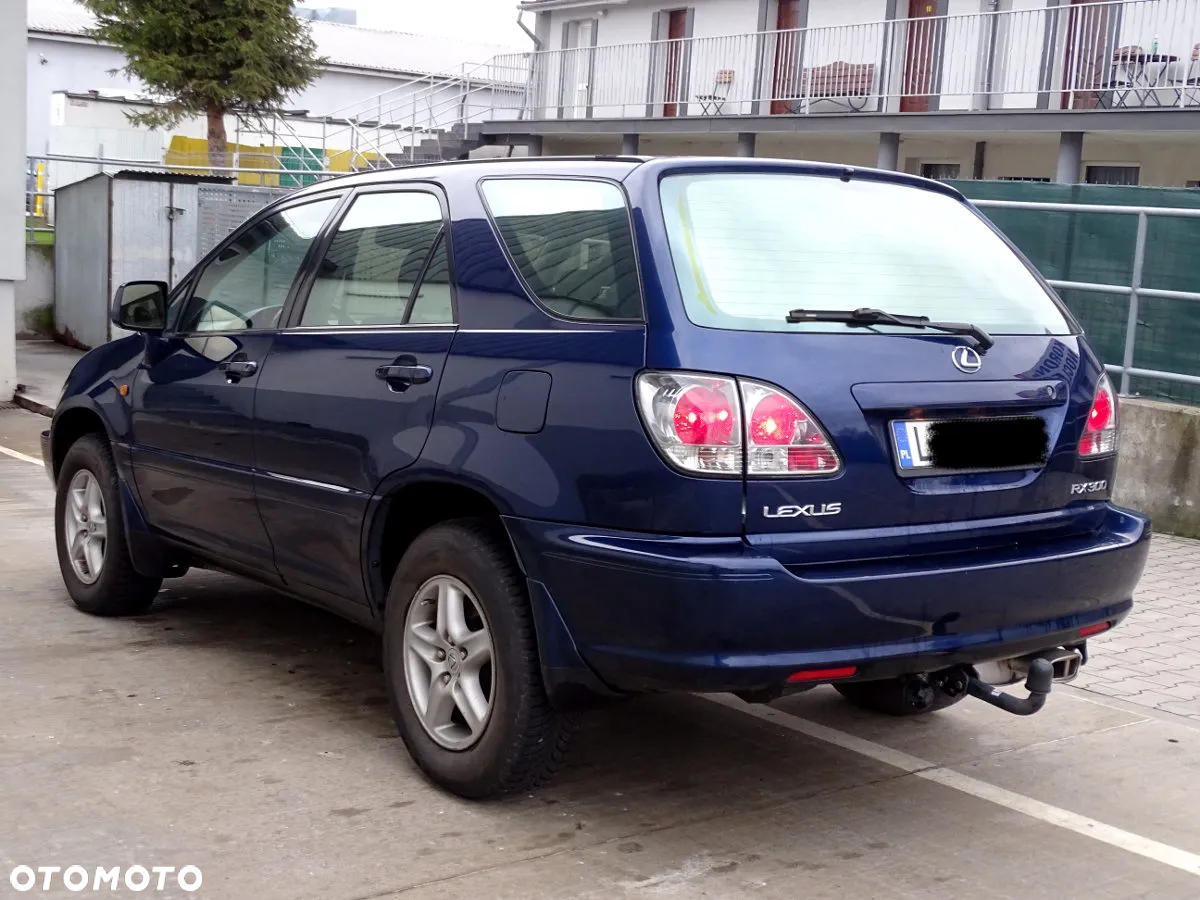 Lexus RX 300 Lux - 8