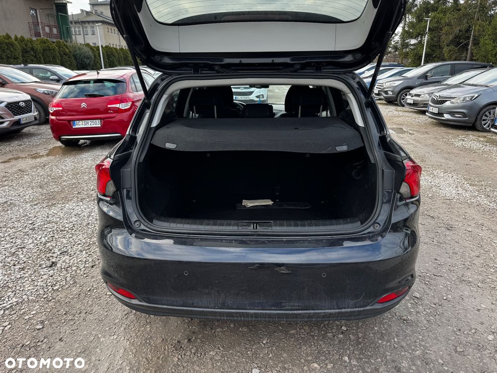 Fiat Tipo 1.4 T-Jet Lounge - 36