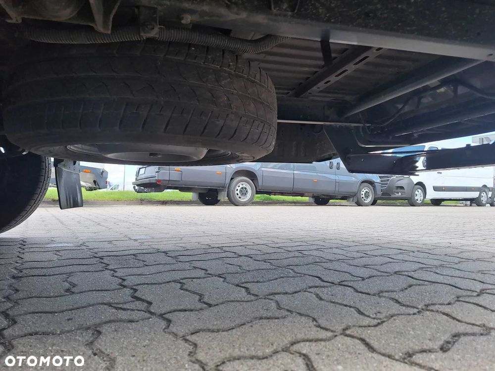 Iveco Daily 35S18 | L4H2 | Silnik 3.0 | Automat | Hak | FULL LED | Kamera cofania | - 25