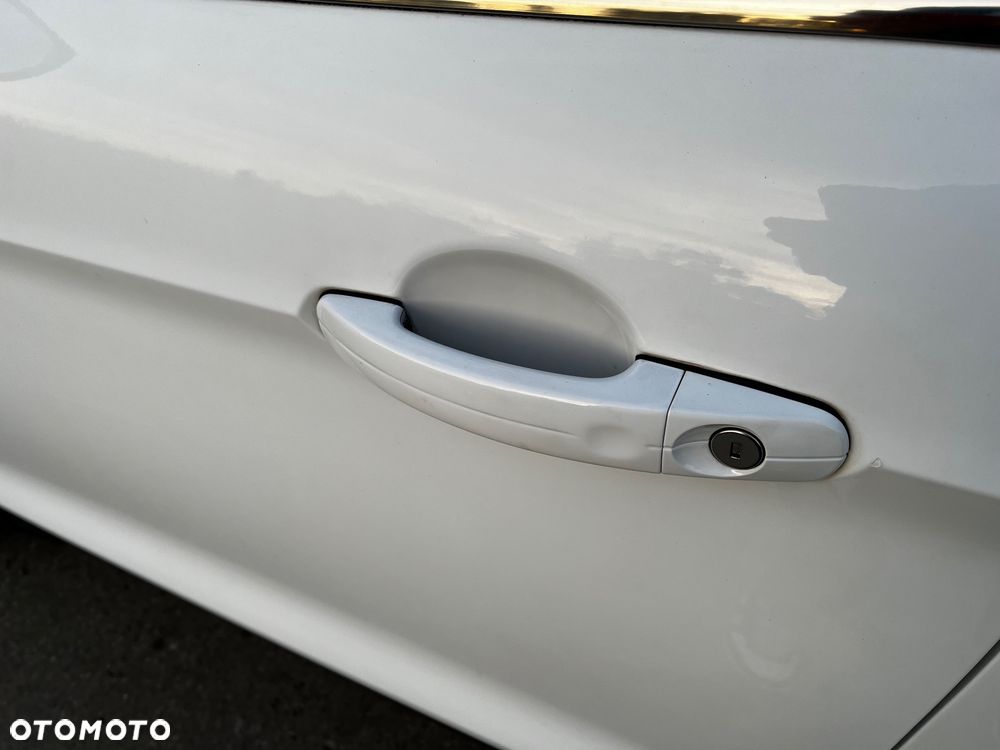 Ford Kuga - 13