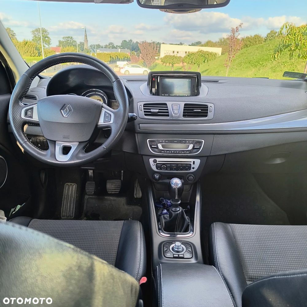 Renault Megane 1.5 dCi Privilege - 11