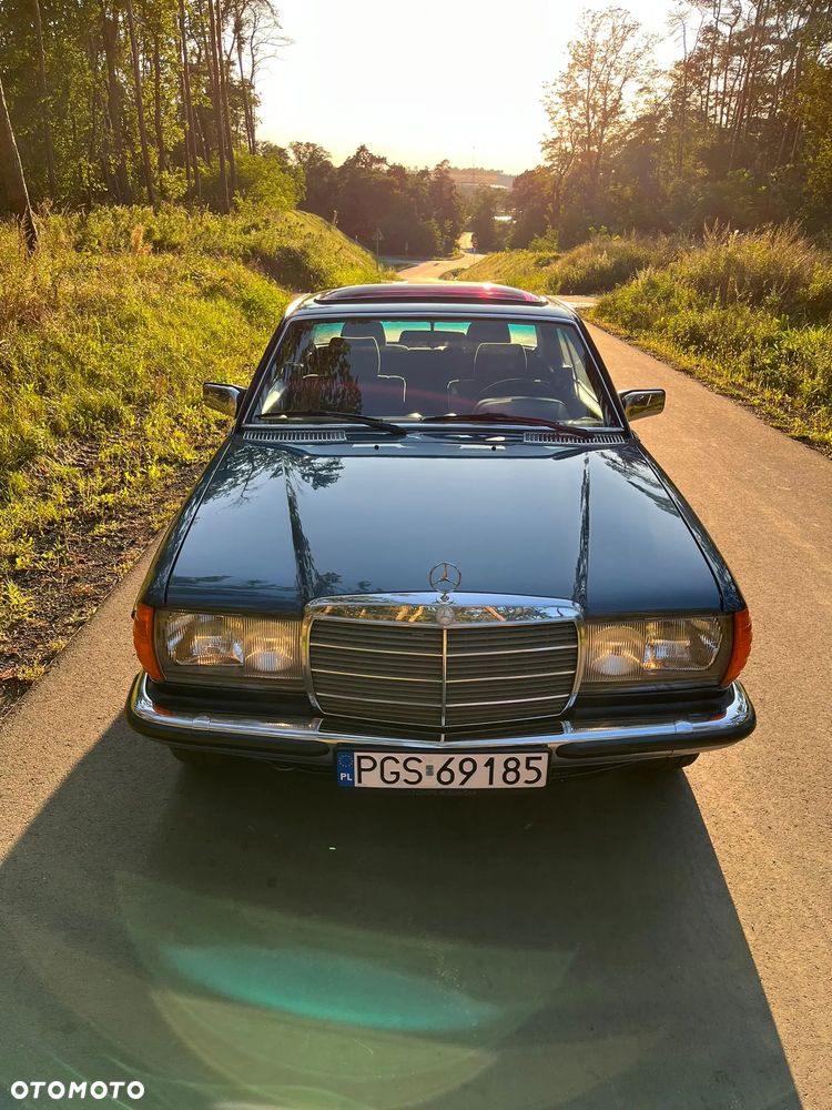 Mercedes-Benz W123 - 5