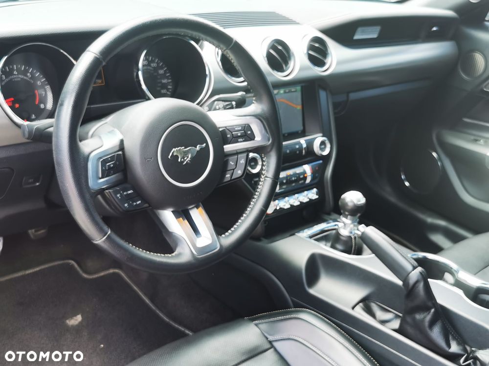 Ford Mustang 5.0 Ti-VCT V8 GT - 13
