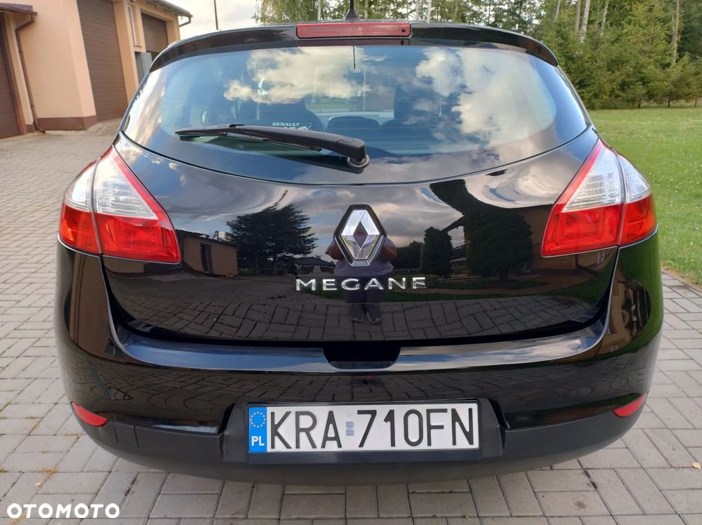 Renault Megane 1.6 16V 100 Authentique - 11