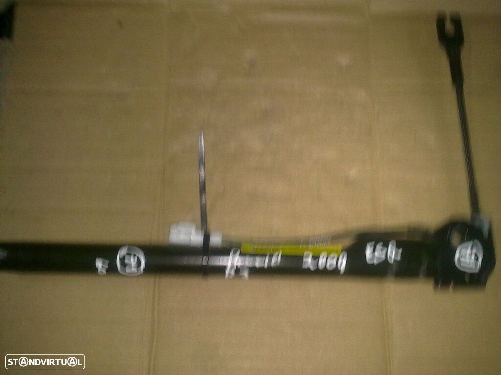 Pre-Tensor 8200454686 RENAULT CLIO 3 ESQUERDO - 1