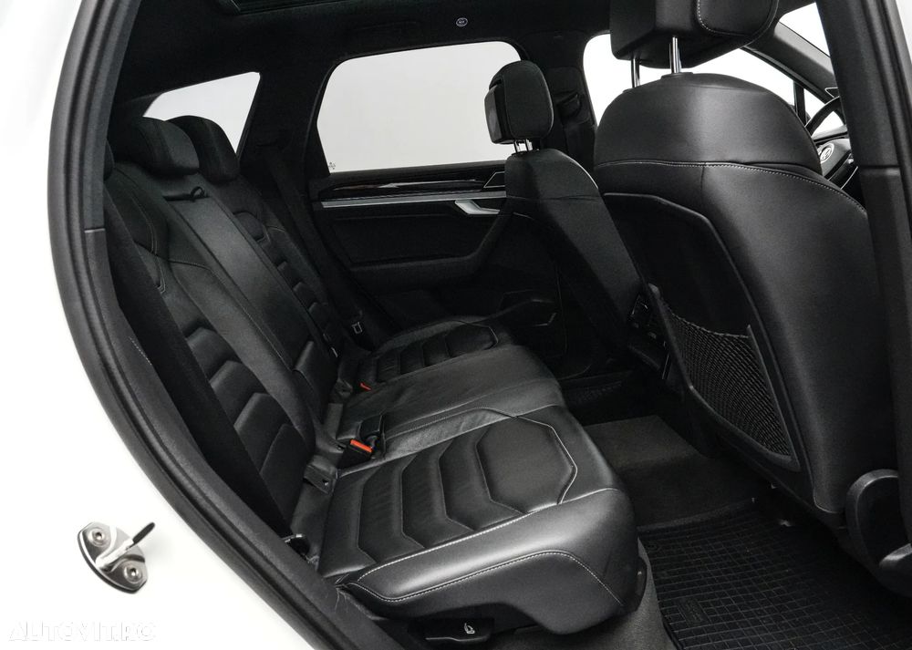 Volkswagen Touareg 3.0 V6 TDI 4Motion DPF Automatik R-Line - 17