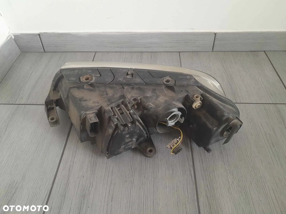 LAMPA PRAWA PRZEDNIA PRZÓD VW PASSAT B5 00-05 LIFT - 5