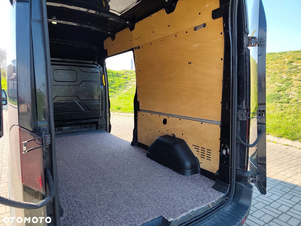 Ford Transit - 16