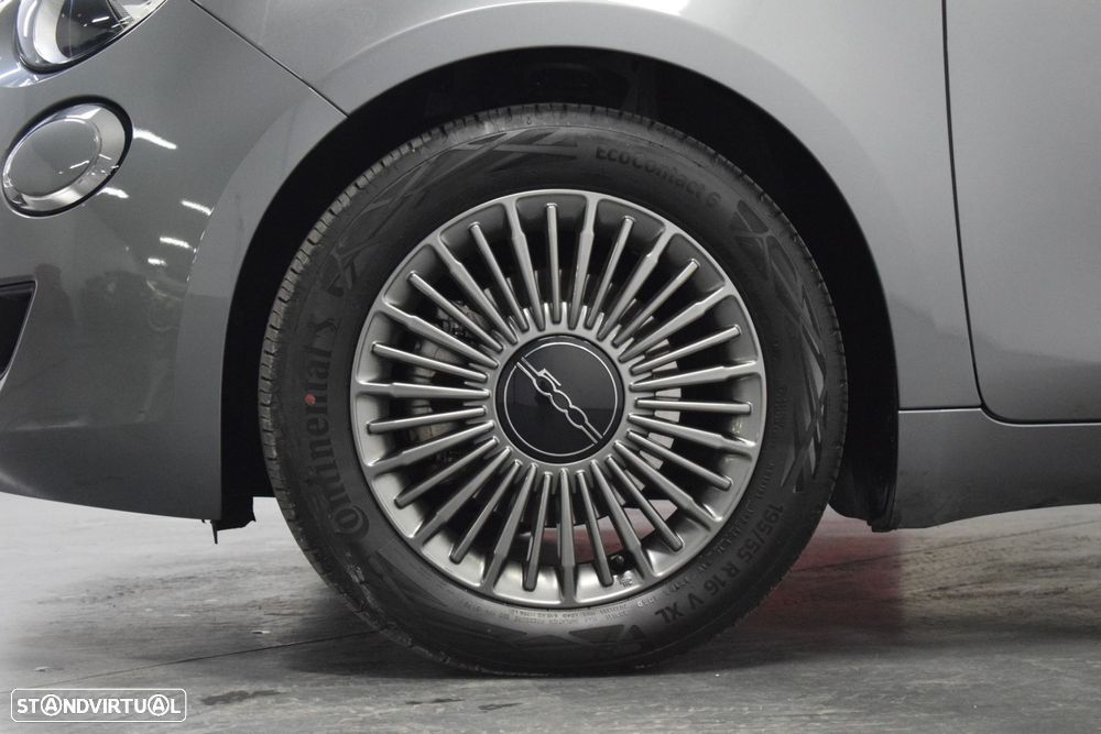 Fiat 500e La Prima - 29
