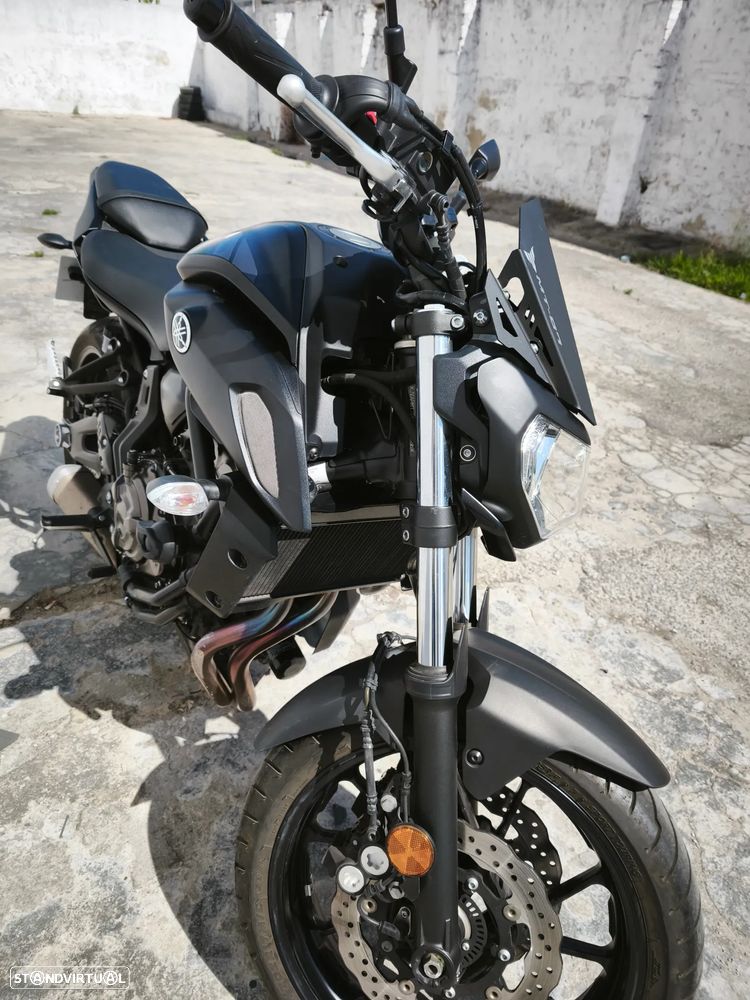 Yamaha MT-07 - 7