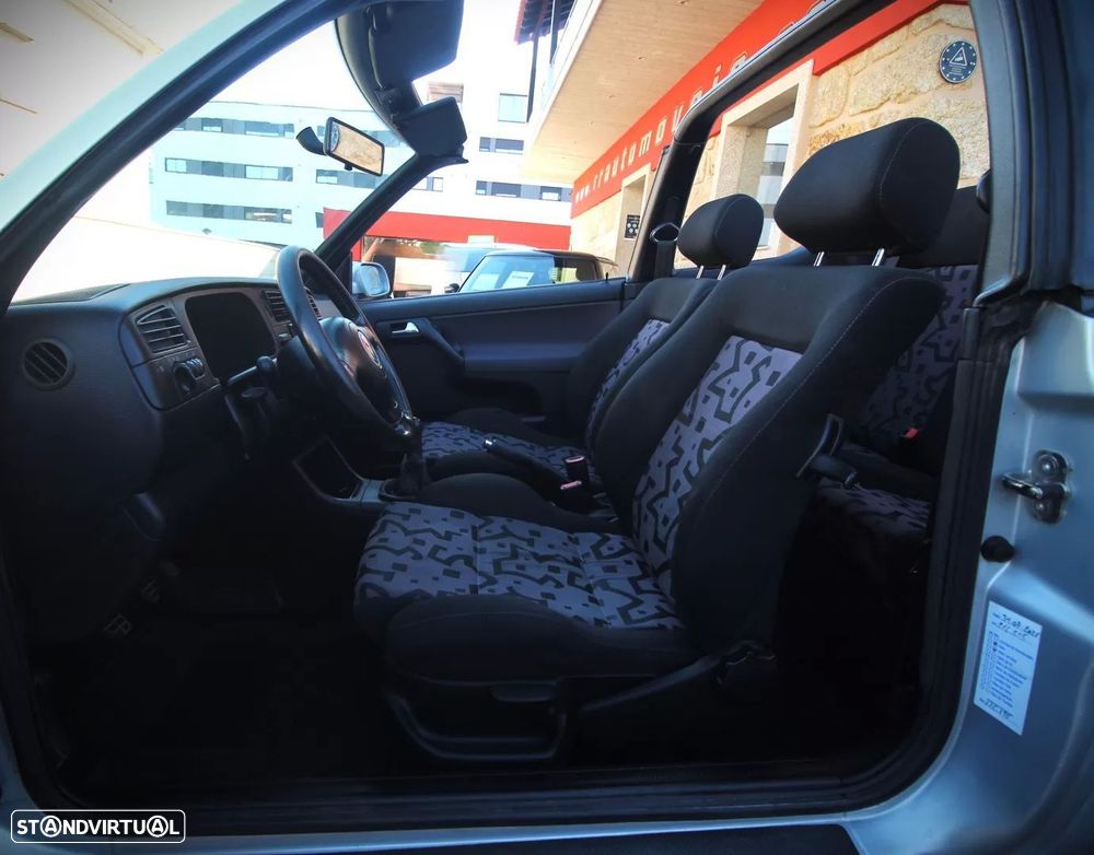 VW Golf Cabriolet 1.6 - 6
