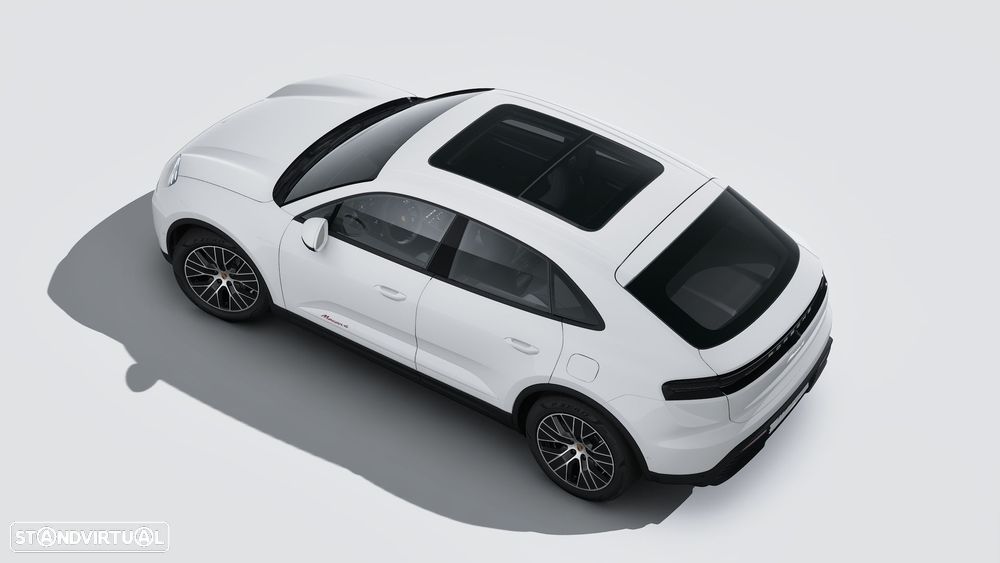 Porsche Macan Electric 4 - 14