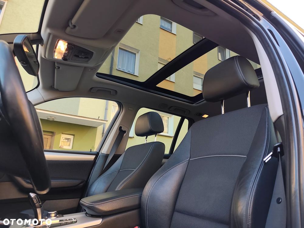 BMW X3 xDrive20d - 27