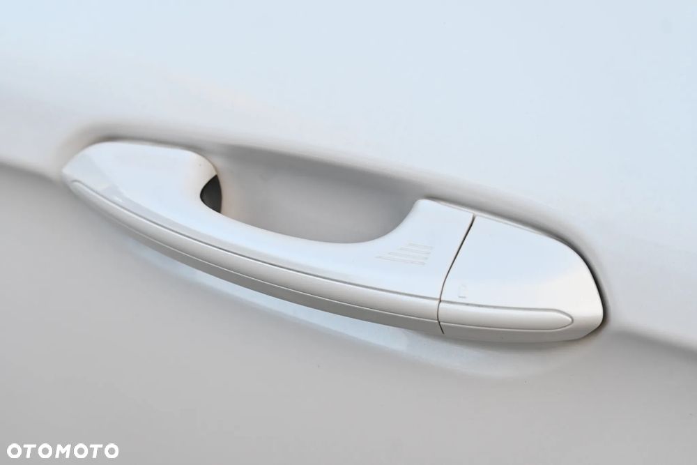 Ford Edge 2.0 TDCi Bi-Turbo 4x4 ST-LINE - 17