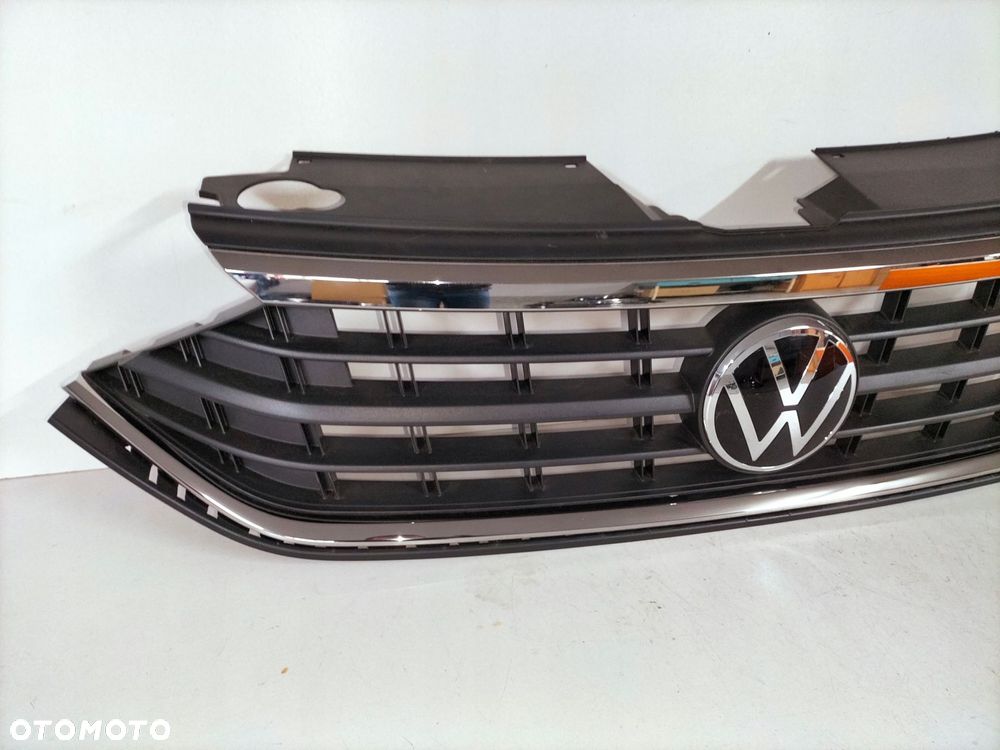 atrapa kratka grill vw polo vi lift 20- sedan - 2