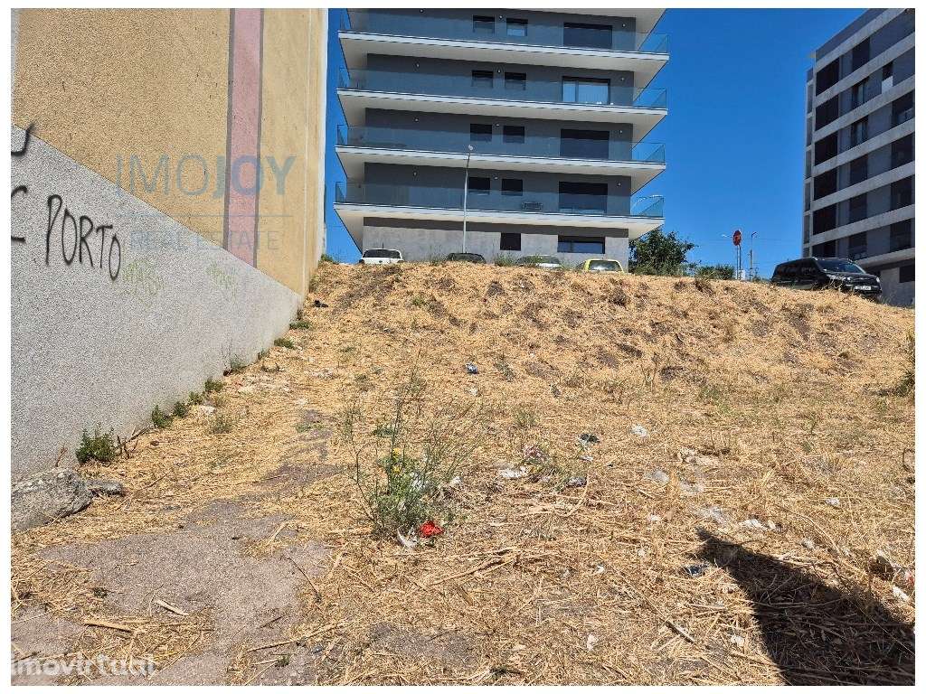 Terreno com Projeto Aprovado na Amadora - Grande imagem: 3/10