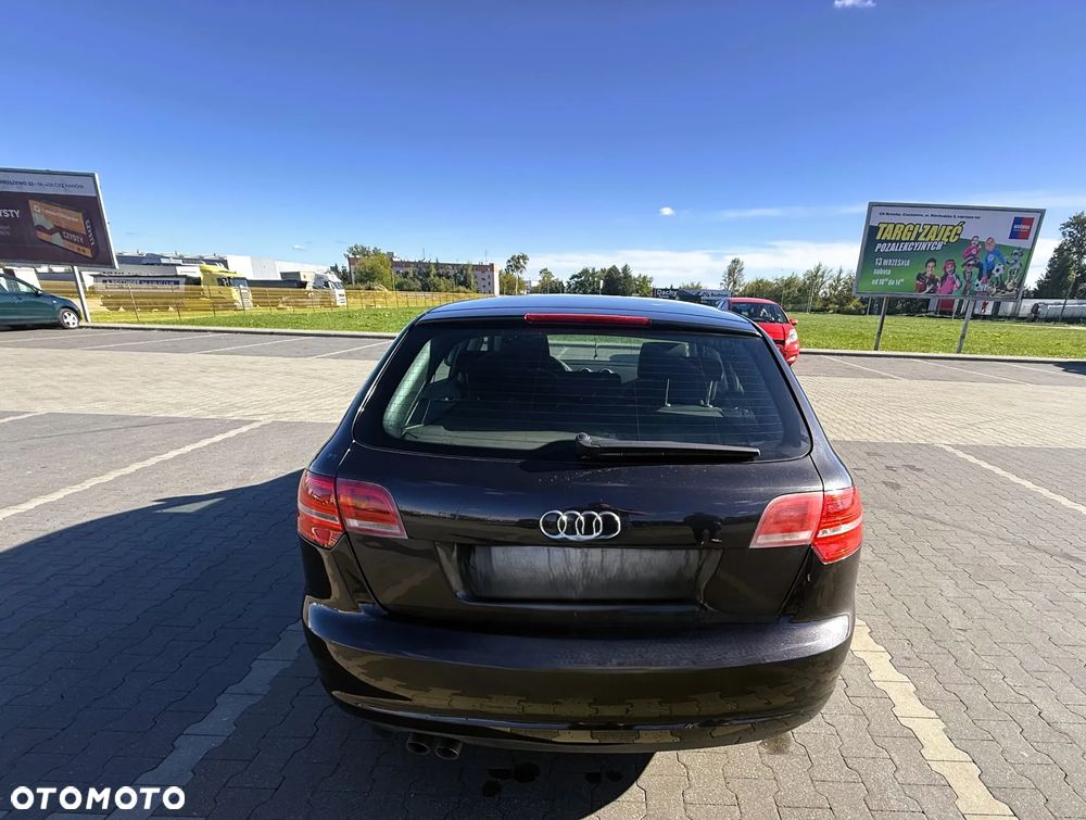 Audi A3 Sportback 2.0 TDI DPF Ambition - 14
