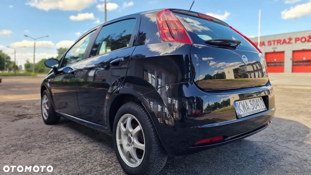 Fiat Grande Punto 1.4 8V - 37