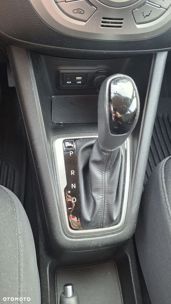 Hyundai ix20 1.6 Classic + - 17