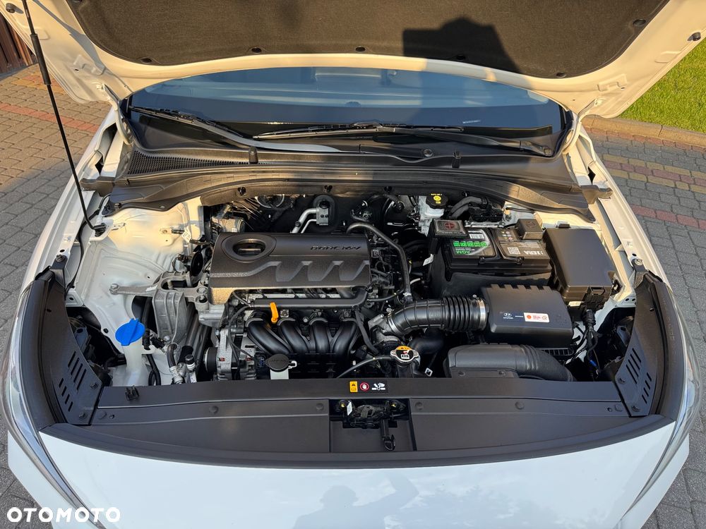 Hyundai i30 1.4 GO Plus - 24