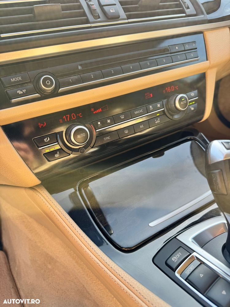 BMW Seria 5 520d Aut. - 21