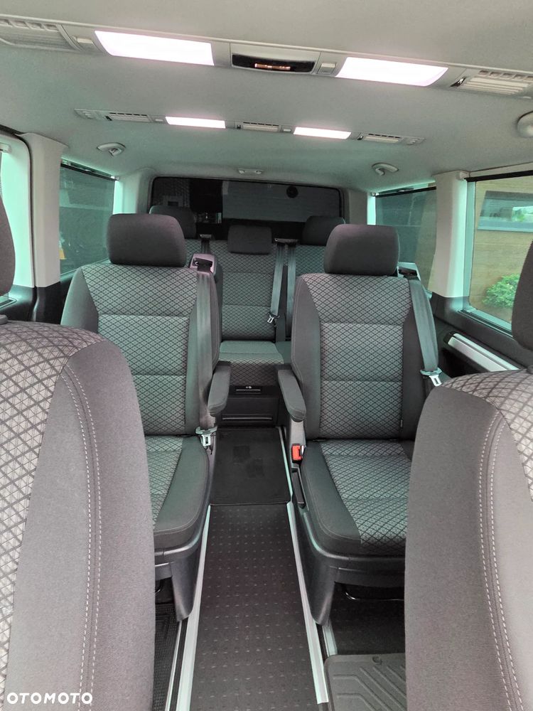 Volkswagen Multivan 2.0 TDI L1 Trendline DSG - 19