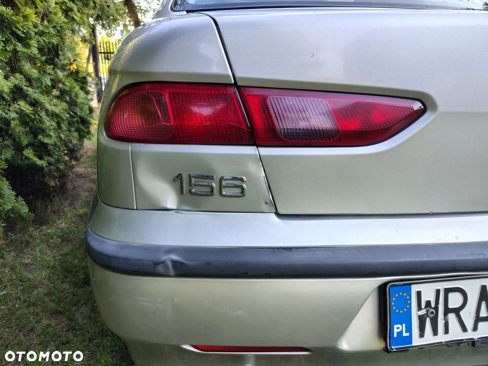 Alfa Romeo 156 2.0 TSpark 16v - 5