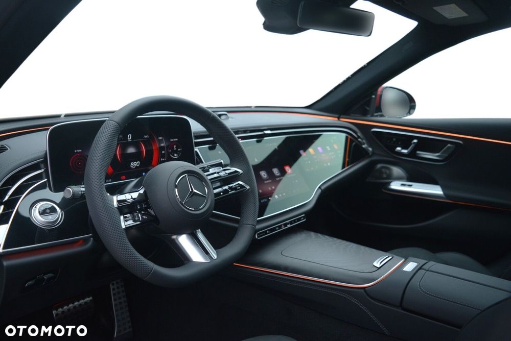 Mercedes-Benz Klasa E 200 mHEV 4-Matic AMG 9G-Tronic - 7