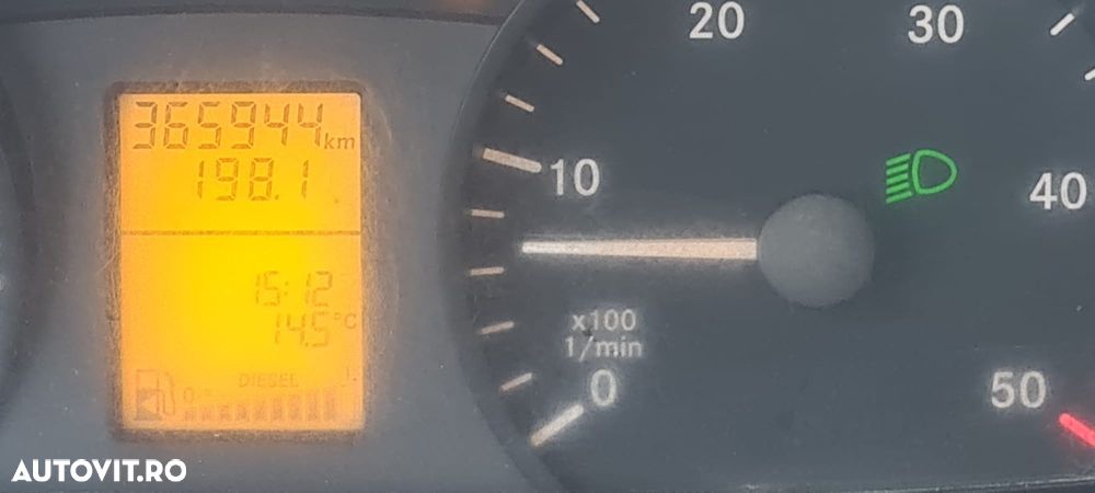 Mercedes-Benz Sprinter - 9