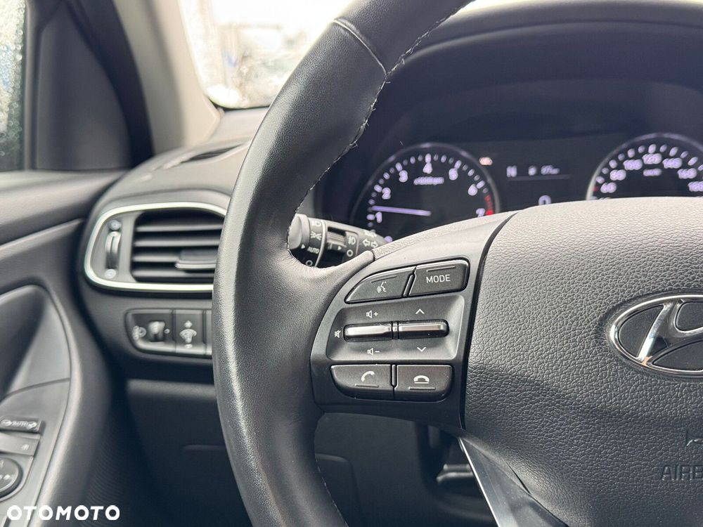 Hyundai i30 1.5 T-GDI 48V Modern - 12