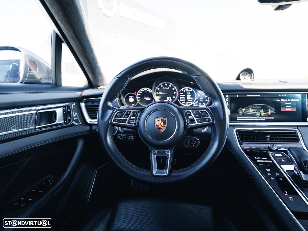 Porsche Panamera Sport Turismo Turbo S E-Hybrid - 21