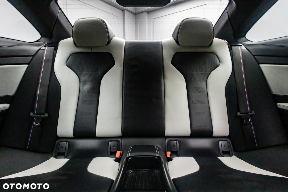 BMW M4 - 30
